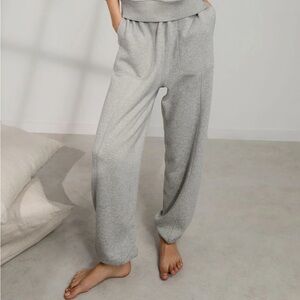 Lunya silk sweats mid weight reversible seamed jogger